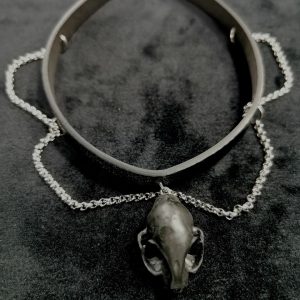 Mystery Creation Choker Katzenschädel schwarz mit Ketten