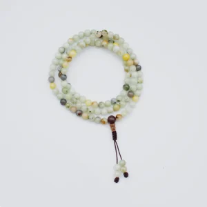 Mala Halskette Amazonit 108 Perlen 8 mm